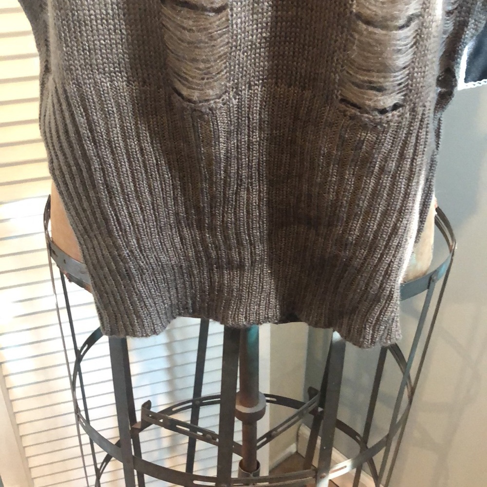 NWT Love Stitch boutique sleeveless sweater - Picture 5 of 5